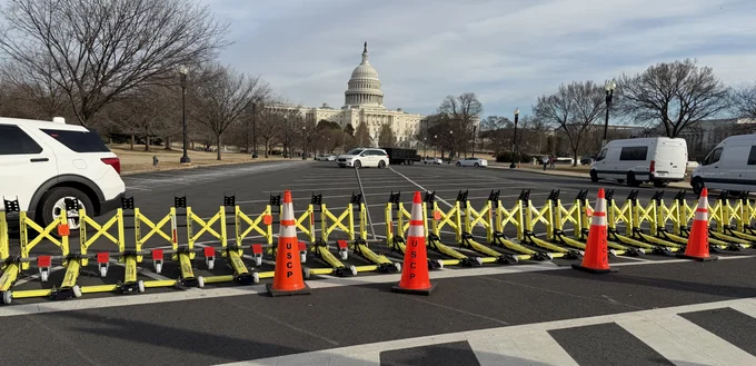 MVB3X vehicle barriers: public-space deployments.